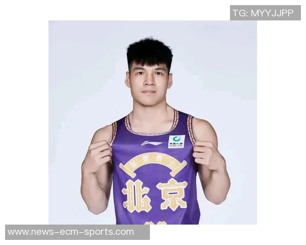 陈国豪勇战马刺展现实力14分3前场板助球队争胜 陈国豪勇战马刺展现实力14分3前场板助球队争胜